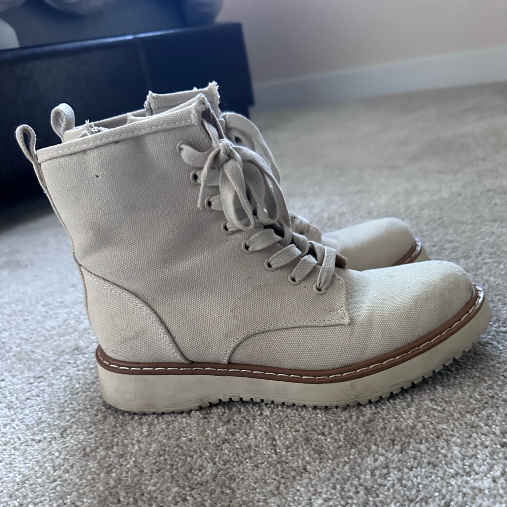 Cream fall boots